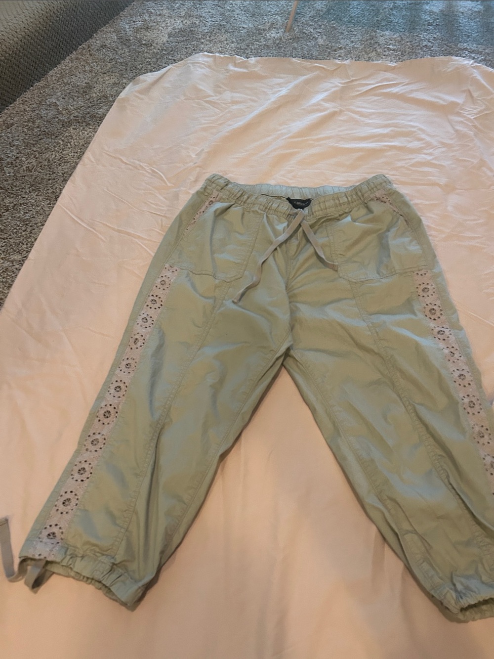 Lane Bryant Crop Drawstring Pants with Eyelet Side Trim size 14/16
